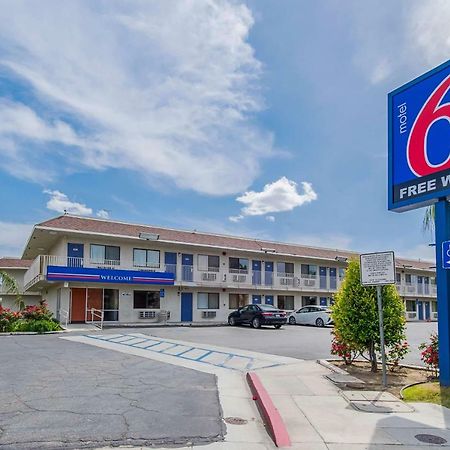 Motel 6-Bakersfield, Ca - Airport Εξωτερικό φωτογραφία