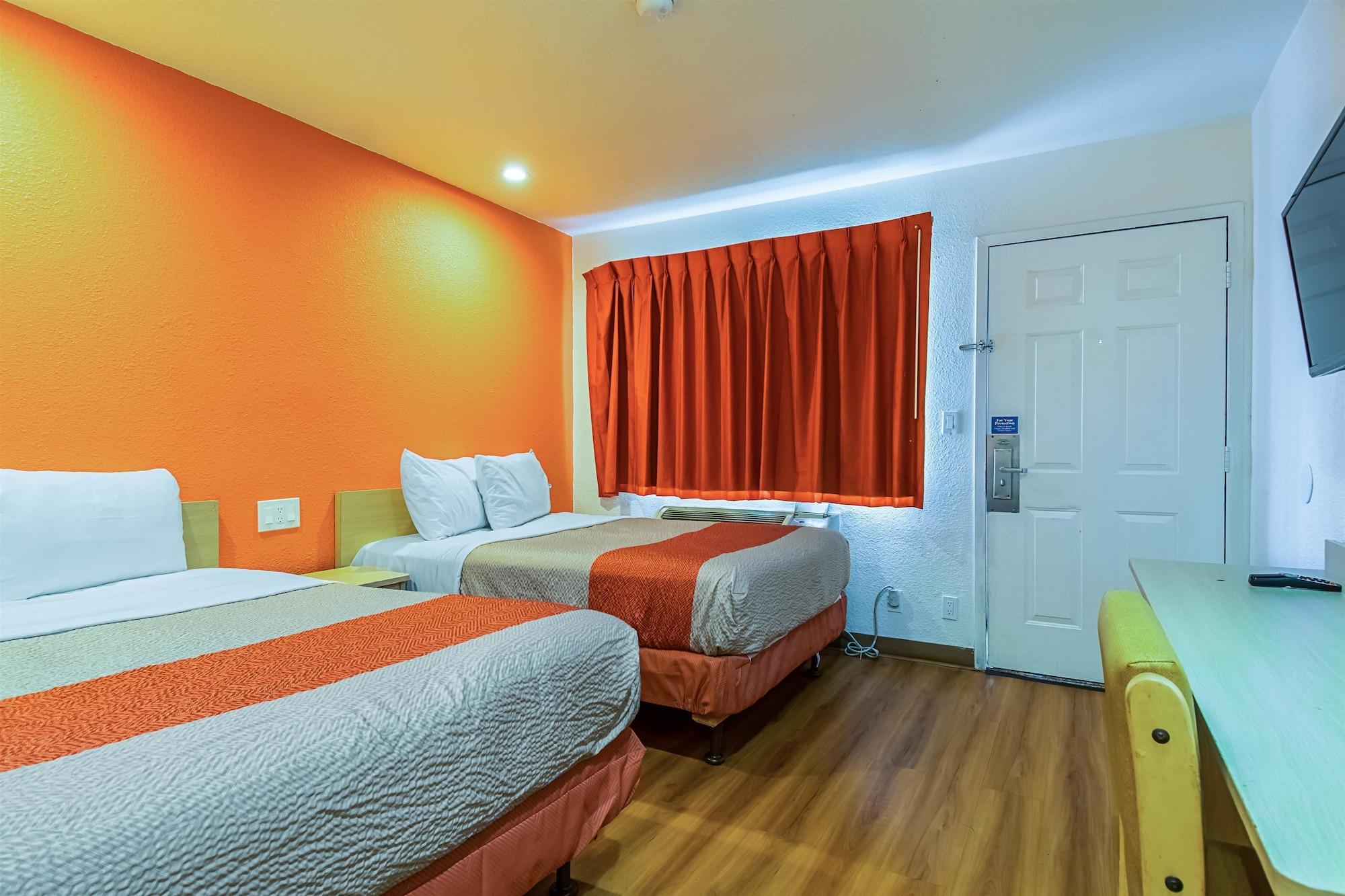 Motel 6-Bakersfield, Ca - Airport Εξωτερικό φωτογραφία