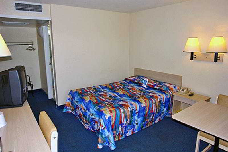 Motel 6-Bakersfield, Ca - Airport Εξωτερικό φωτογραφία