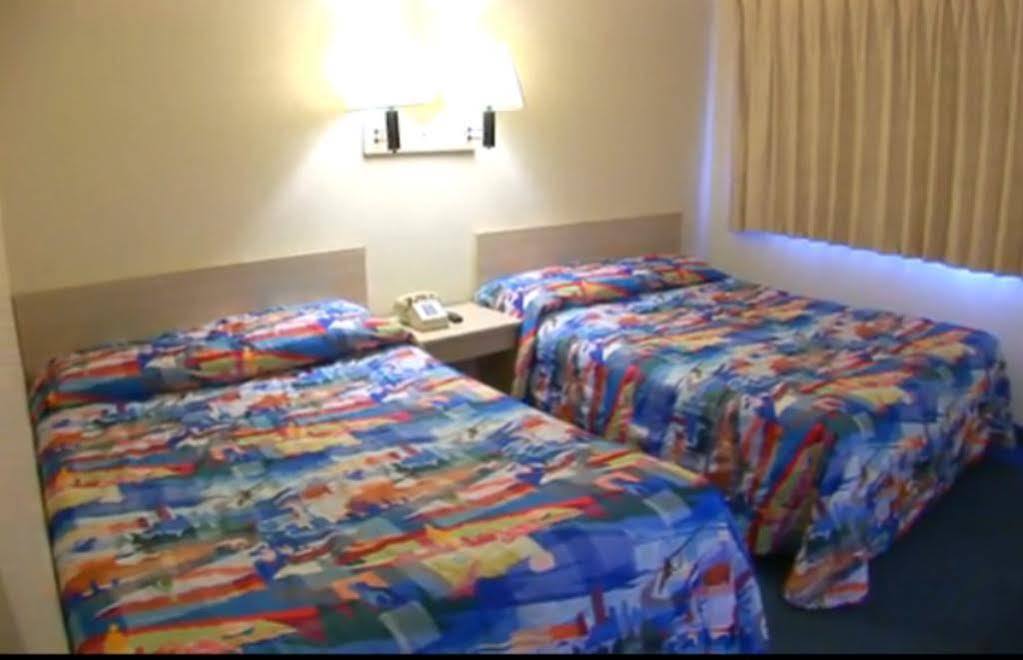 Motel 6-Bakersfield, Ca - Airport Εξωτερικό φωτογραφία